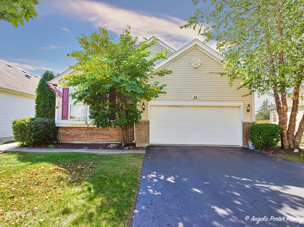 94 Netherlands Dr, Antioch, IL 60002