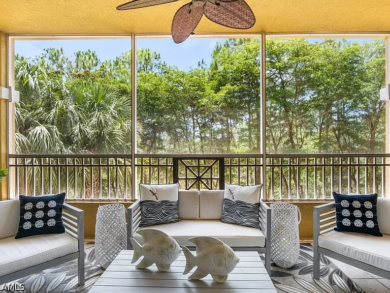 2728 Tiburon Blvd E #A-203 — Photo 11