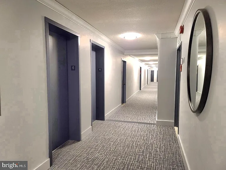 2059 Huntington Ave #1100 — Photo 30