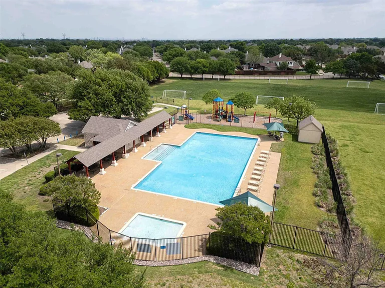 6008 Rock Ridge Dr — Photo 25