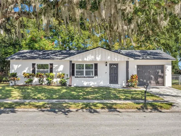 652 Moss Dr, Altamonte Springs, FL 32714