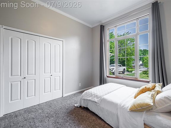 4th image of 3483 Lahring Rd