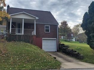 445 Agnew Rd, Jeannette, PA 15644
