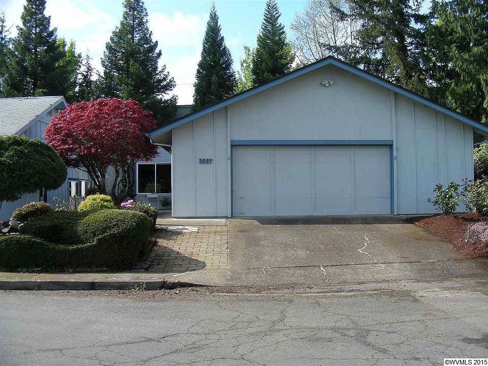 1st image of 3097 Twin Oak Pl NW