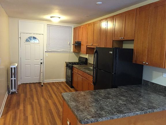 4th image of 1700 W Juneway Ter #17021C