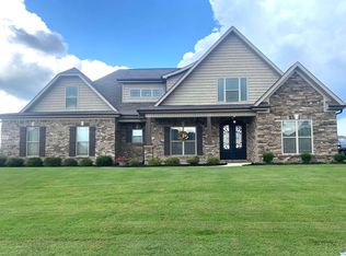111 Alex Trace Dr, Meridianville, AL 35759