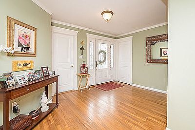5th image of 46 Washington Ave