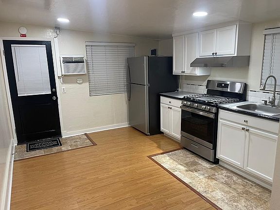 4th image of 1357 Kansas St #1