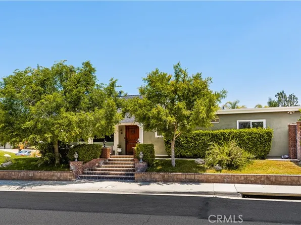 7118 E Suffolk Cir, Orange, CA 92869