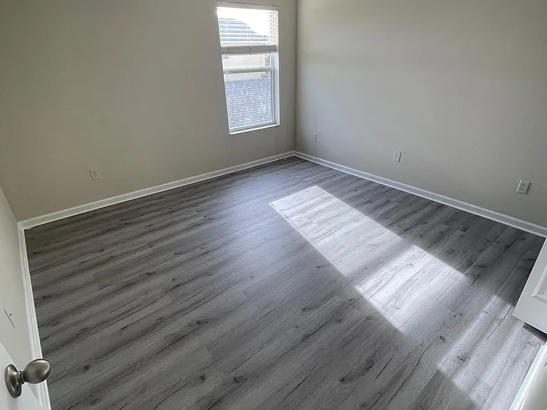 1012 Honey Blossom Dr — Photo 4