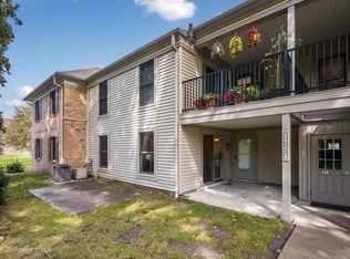 1751 Sussex Walk APT D, Hoffman Estates, IL 60169
