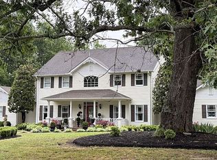 200 Nalonna Dr, Paris, TN 38242