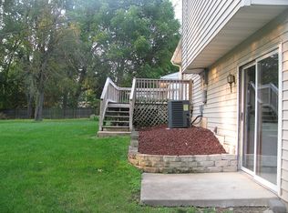 3007 Cherry Dr, Wonder Lake, IL 60097