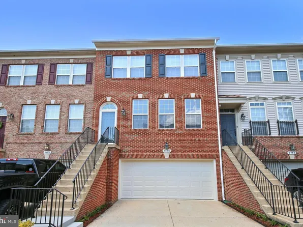 8560 Wyngate Manor Ct, Alexandria, VA 22309