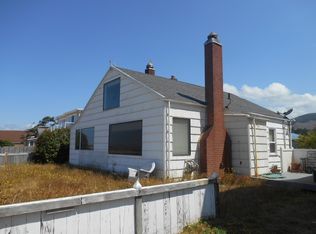 341 S Pacific St, Rockaway Beach, OR