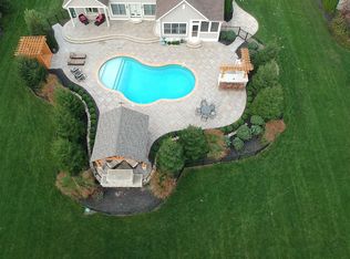 7781 Lindell Ln, Powell, OH