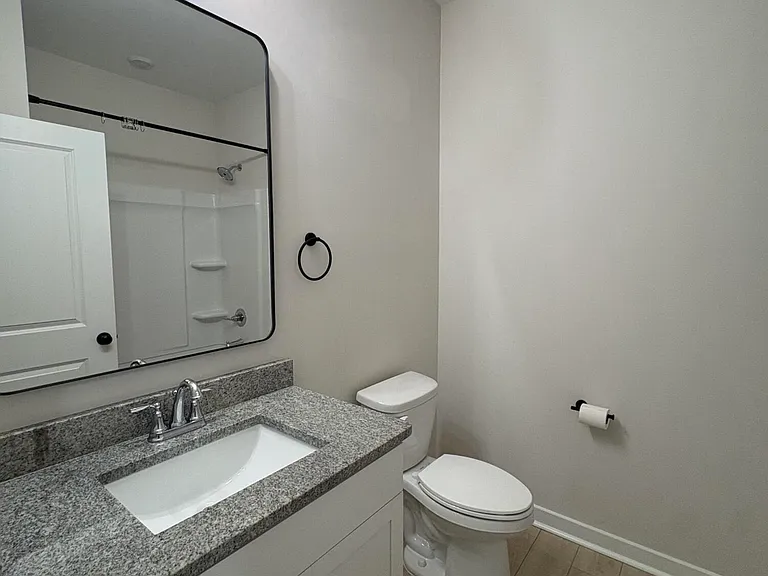 2208 Warbler St — Photo 21