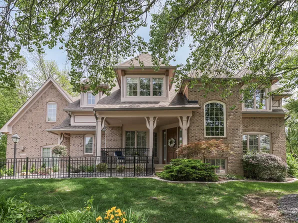 9121 Bluestone Cir, Indianapolis, IN 46236