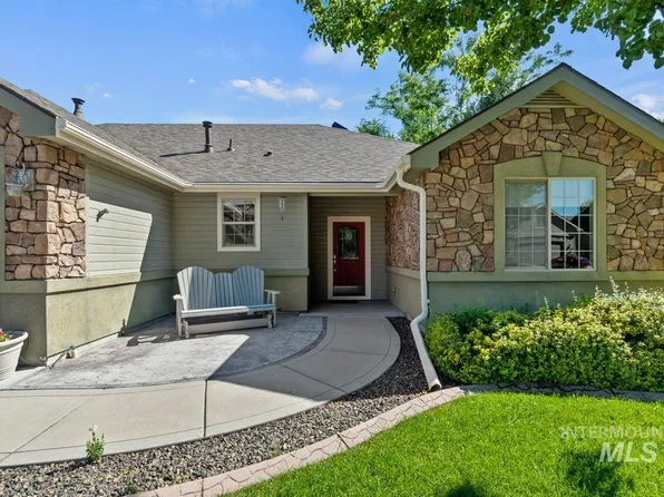 2262 W Windchime Dr, Meridian, ID 83642