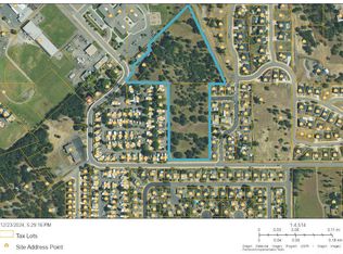 Stevens Rd, Eagle Point, OR 97524