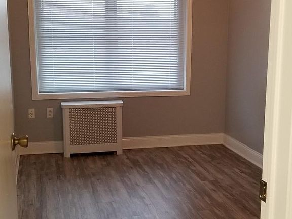 5th image of 212-57 Jamaica Ave Floor 2