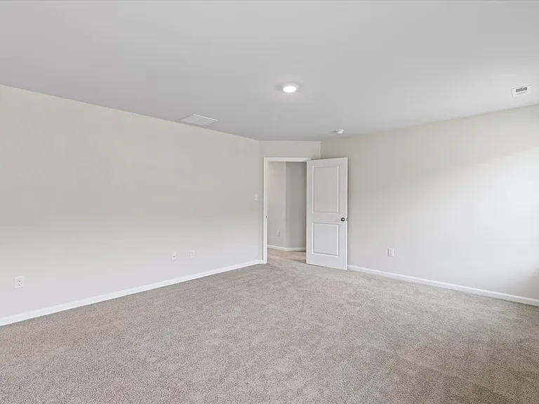 113 Malibu Dr — Photo 22