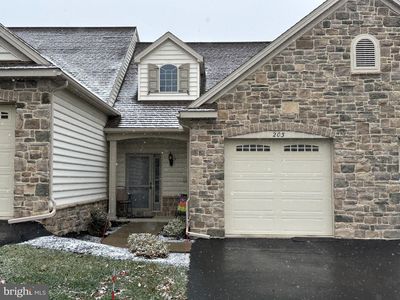 203 Masonic Dr, Elizabethtown, PA, 17022