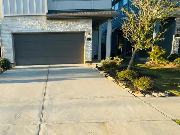 4115 Balboa Dr, Iowa Colony, TX 77583