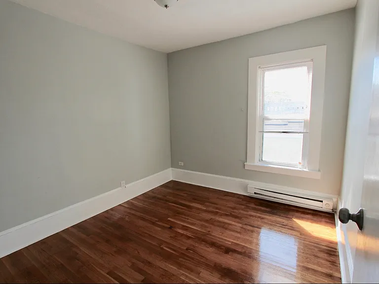94 E Cottage St #2B — Photo 8