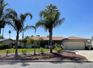 233 E Victoria St, Rialto, CA 92376