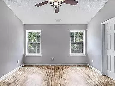 10529 Haddington Dr NW — Photo 6