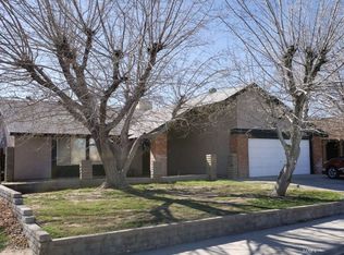 601 Cottonwood Dr, Ridgecrest, CA 93555