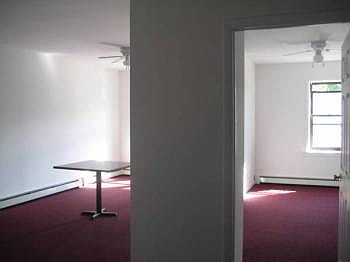 1st image of 10007 Metropolitan Ave