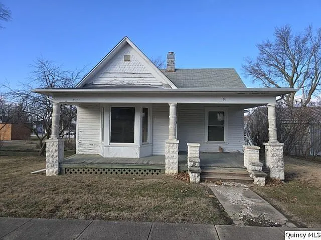 51 W 4th St photo 1