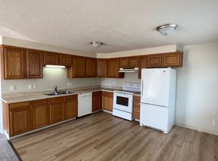 1041 8th Ave APT 102, Longview, WA 98632