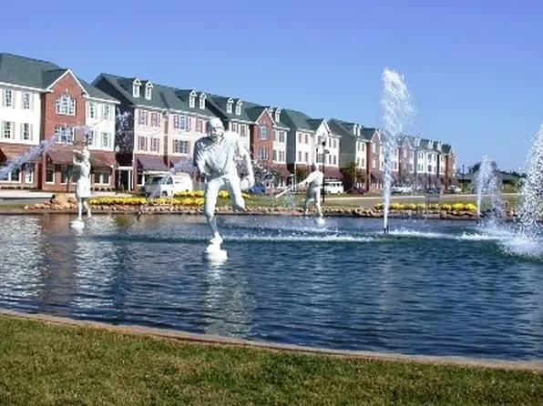 465 Athletic Club Blvd, Clayton, NC 27527