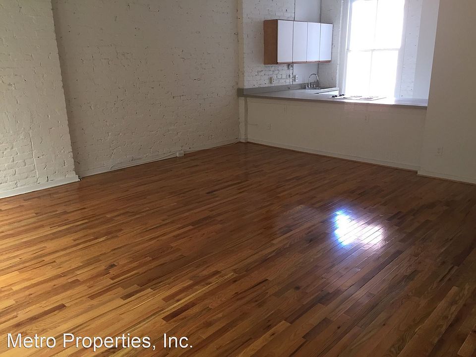 1st image of 308 W Broad St APT E