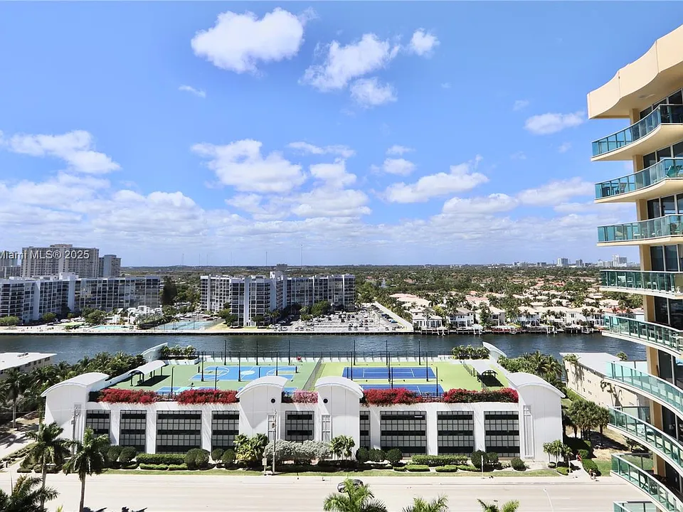 2501 S Ocean Dr #1530