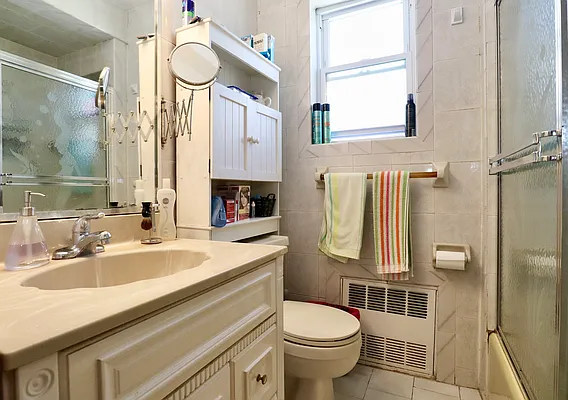 Sold by Remax Edge | media 34