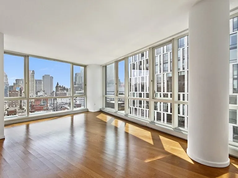 200 Chambers St #19G — Photo 1