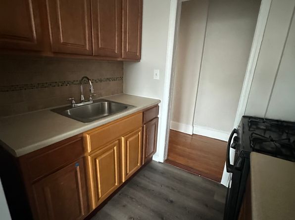 435-441 Westminster Ave #C4