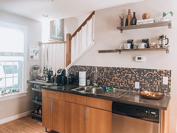 Kitchen with Dishwasher