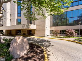 1101 S Arlington Ridge Rd