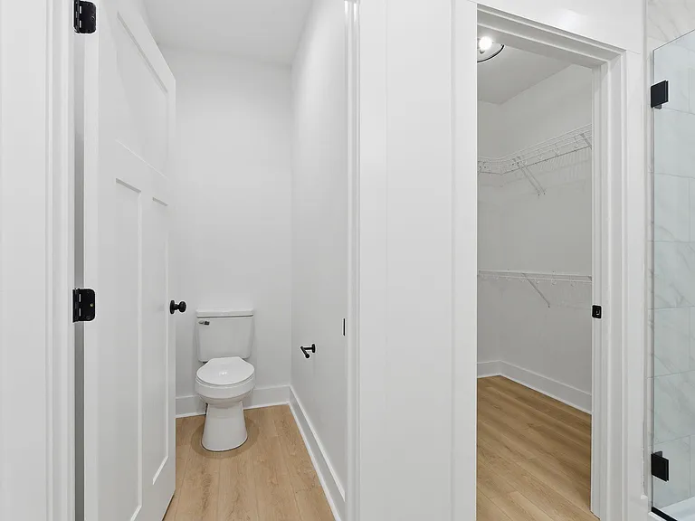 406 Cheyenne Ct — Photo 36