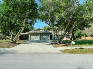 1700 Avoca Dr, Tarpon Springs, FL 34689