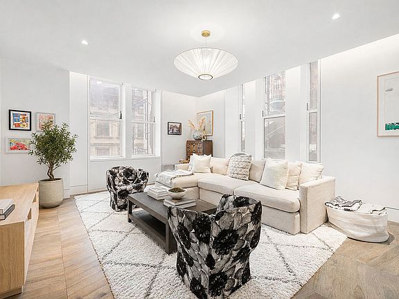 2nd image of 49 Chambers St #5E