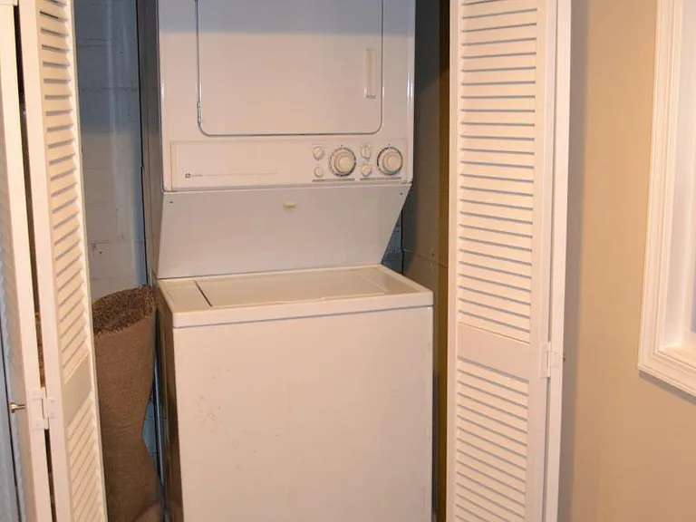 4130 Military Rd NW — Photo 5