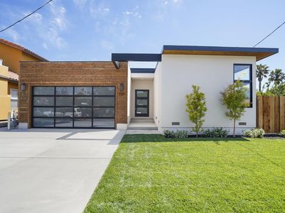 737 Ruby St, Redwood City, CA, 94061
