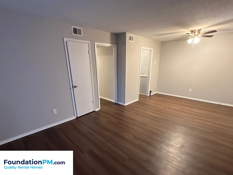 3949 Macon Road - 4 — Photo 5