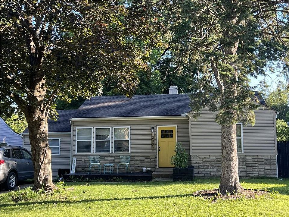 1st image of 1232 NE 43rd Ter